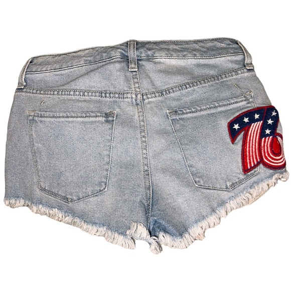 VOTE -USA Mossimo High Rise Denim Shorts with Hamburger Patch July Fourth Size 6 - Picture 8 of 8